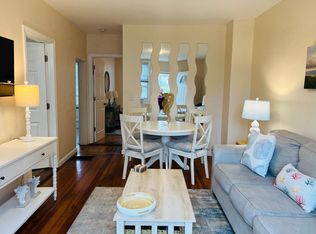 191 Coggeshall Ave APT 1, Newport, RI 02840