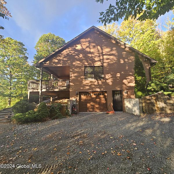 2nd image of 510 S Shore Road
