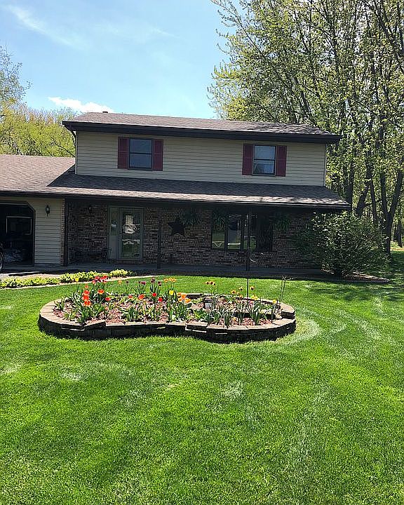1st image of 96 Blue Jay Dr