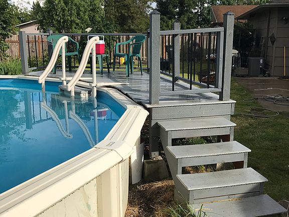 28ft round pool with deck