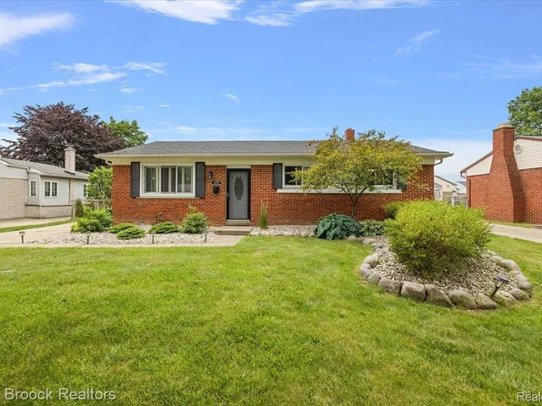 14385 Blue Skies St, Livonia, MI 48154