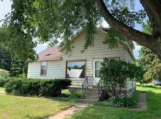 736 Division St, Stevens Point, WI 54481