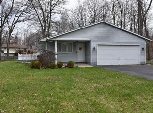 8413 Dartmoor Rd, Mentor, OH 44060