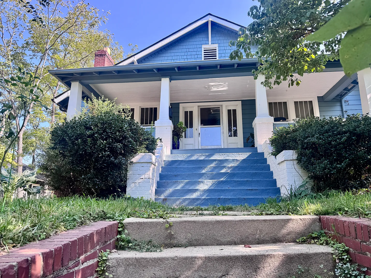 4 bed, 2015 sqft, $950 — Photo 1