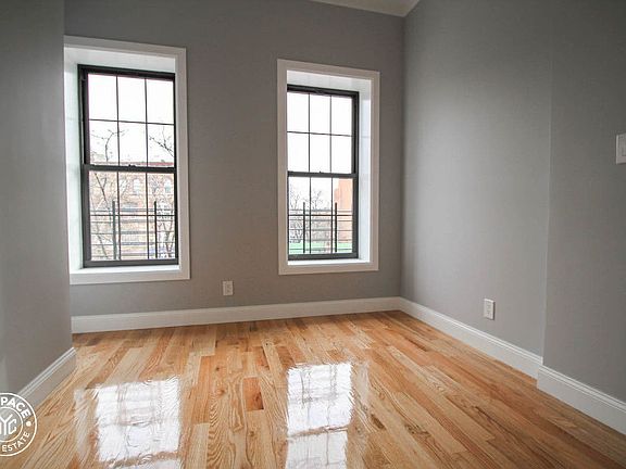 4th image of 11 Somers St #1