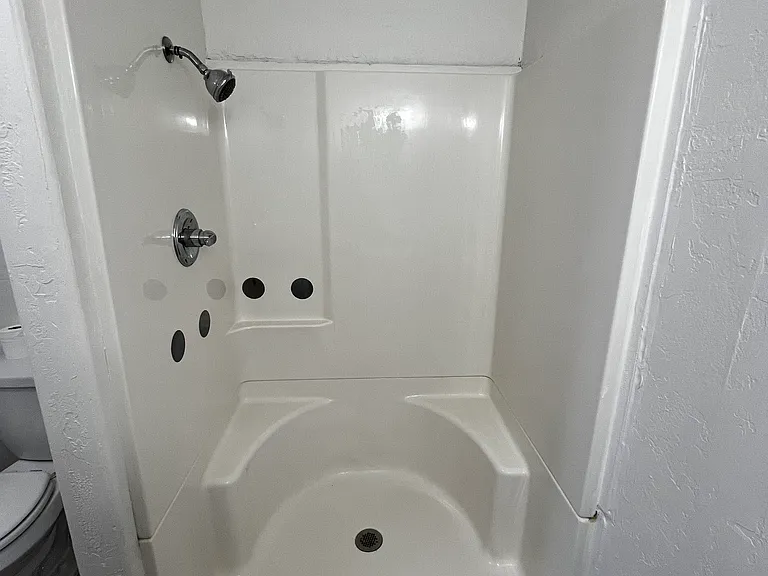 1030 Joy Ln — Photo 25