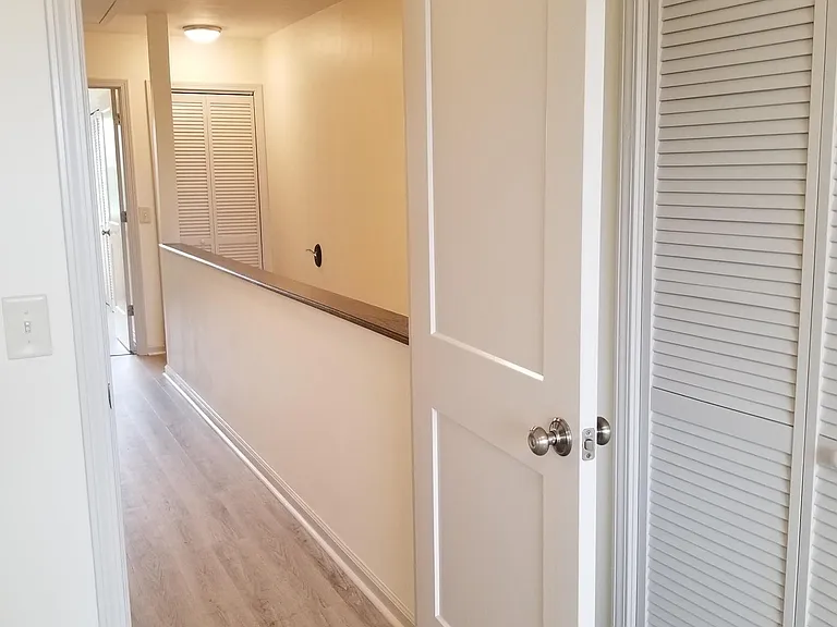 Premier Dr — Photo 11