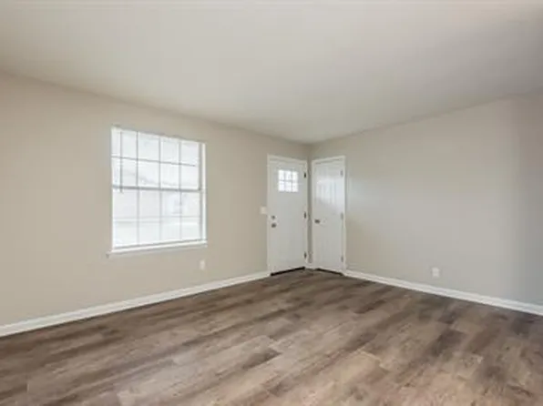 236 Midtown Ln #705, Harriman, TN 37748