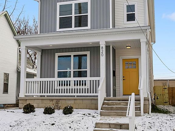 3rd image of 820 Saint Clair Ave