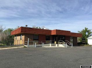 609 E Madison Ave, Riverton, WY 82501