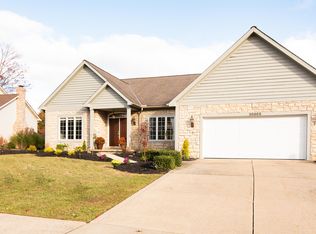 36665 Aberdeen Ln, Solon, OH 44139