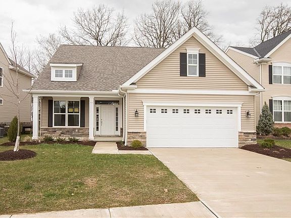 3rd image of 33170 Brookcrest Pl