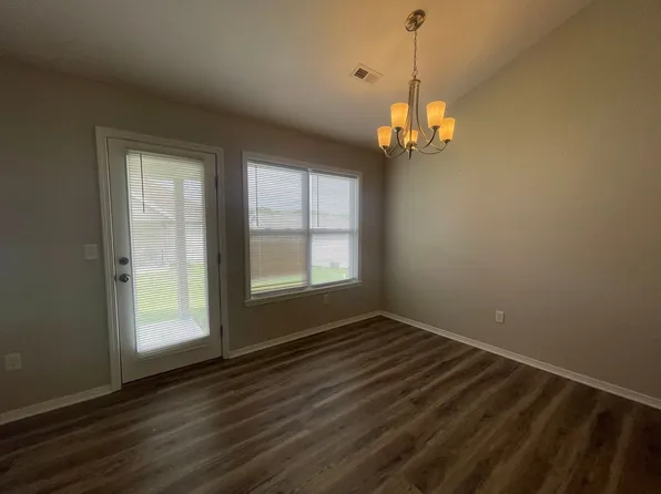 139 Woodland Dr N, Branson, MO 65616