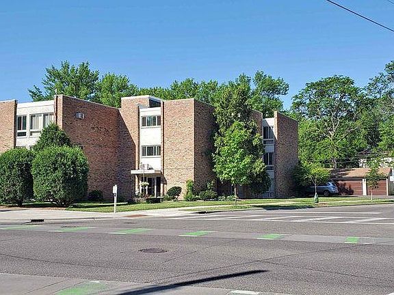 2nd image of 4200 Minnehaha Ave APT 36
