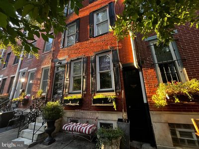 529 Queen St, Philadelphia, PA, 19147