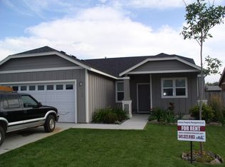 3200 SW Peridot Ave, Redmond, OR 97756