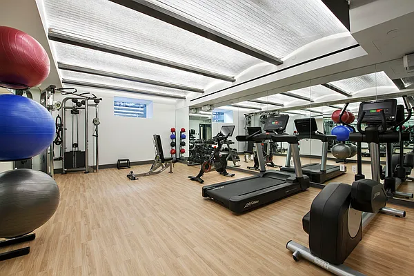 Sold by Compass | media 33