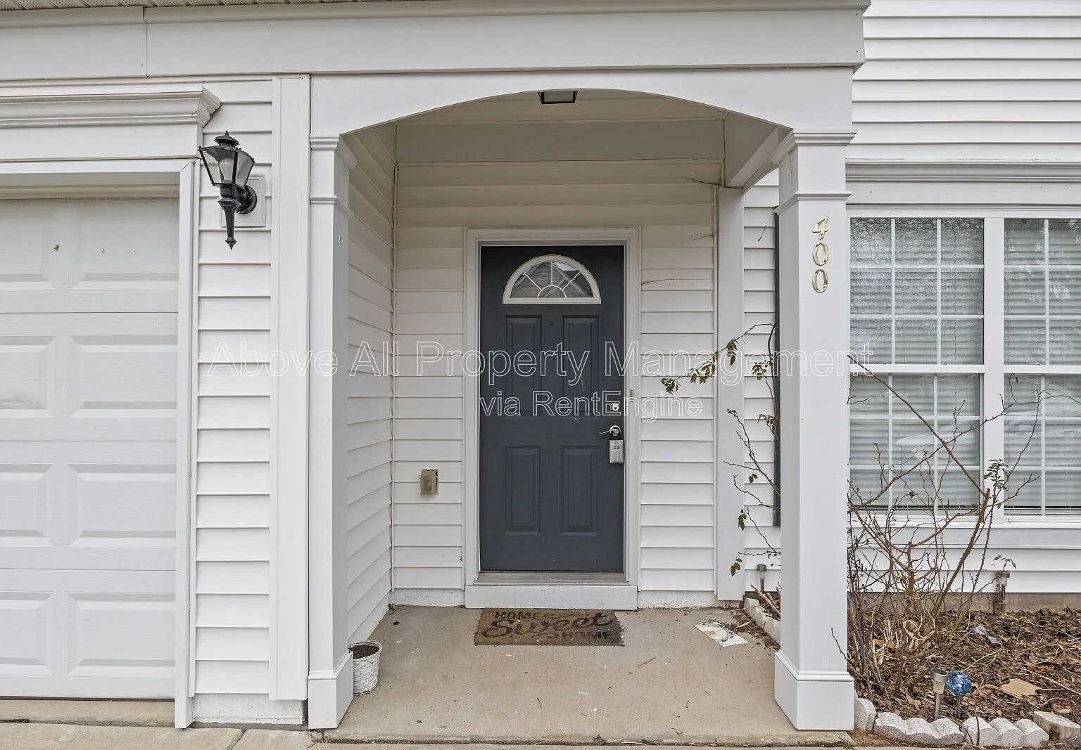 3 bed, 2.5 bath, 1681 sqft, $2,045 — Photo 4