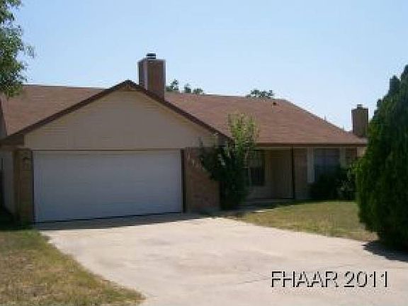 2nd image of 1404 Rose Ave