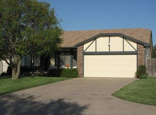 3240 N Governeour St, Wichita, KS 67226