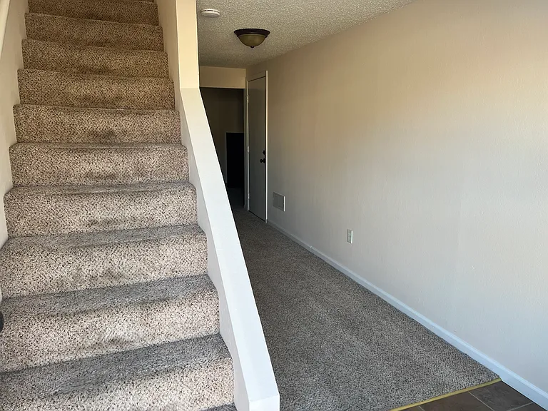 1108 N Keebler Ave — Photo 2