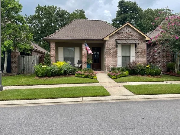 216 Brightwood Dr, Lafayette, LA 70508