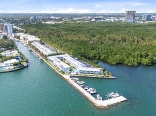 2700-135-34 North, Miami, FL 33181