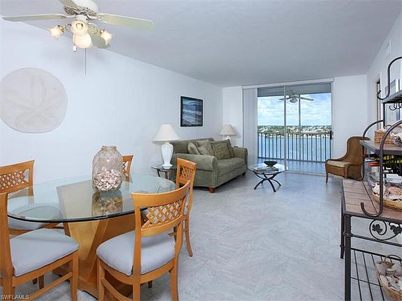 5th image of 897 Collier Ct #4703