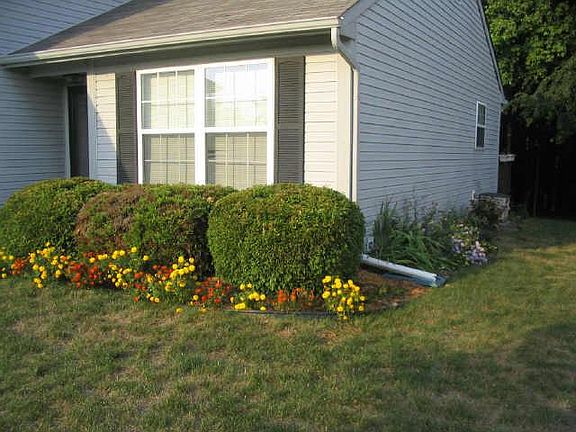 2nd image of 8039 N Cherrybark Dr