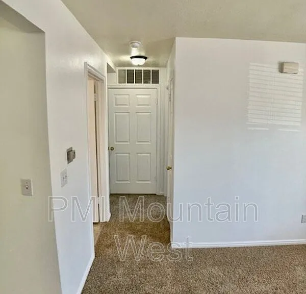 49 S 200th St W #A11 — Photo 11