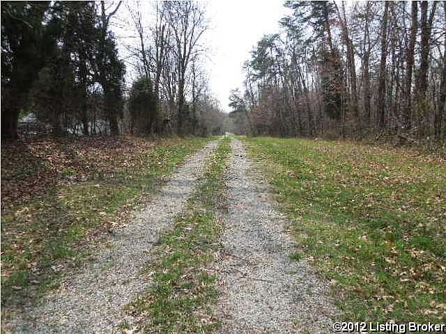 1st image of 11 Kinder Ln