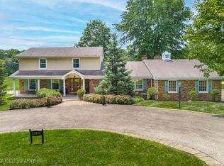 25839 W Sunset Rd, Barrington, IL 60010