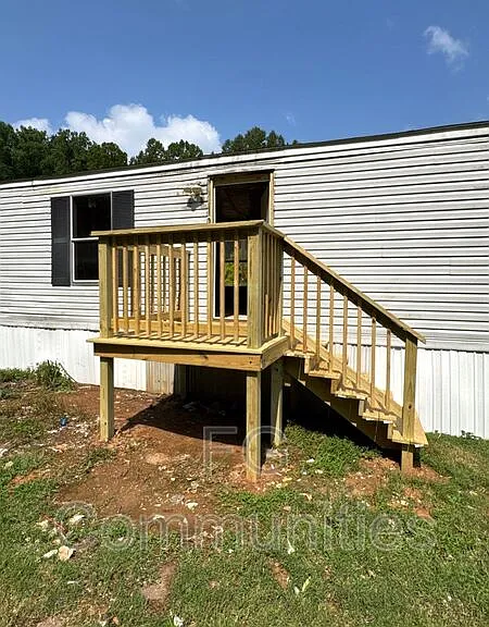 3160 Dunn St #55 — Photo 4