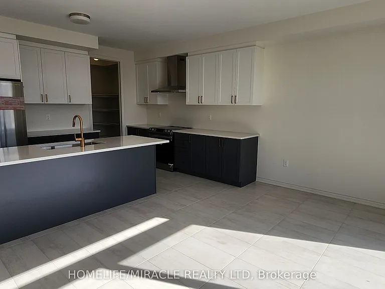 30 Hummingbird Grv — Photo 5