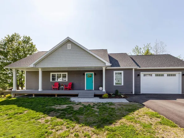 10 Stanley Court, St. Albans City, VT 05478