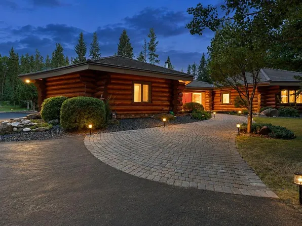 3 S Forest Park Pl, Rocky View County, AB T0L 0K0