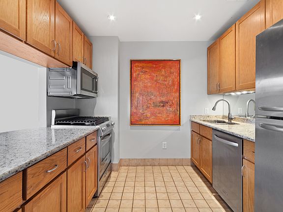 3rd image of 125 Central Park N #4A