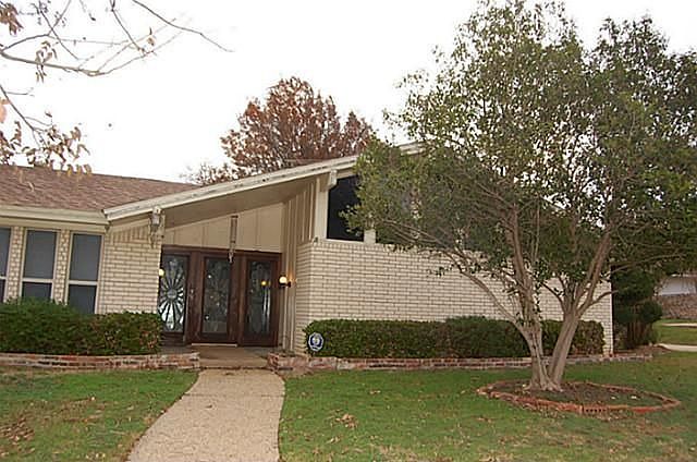 1st image of 6309 Kingswood Dr