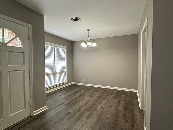 2nd image of 2633 Billie Dr