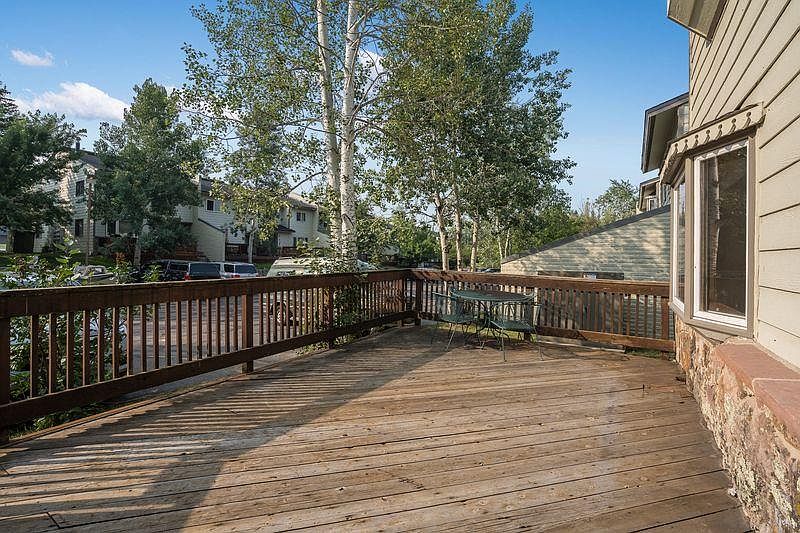 1st image of 12 Sequoia Ct