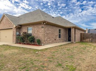 540 Landry Ct, Granbury, TX 76049