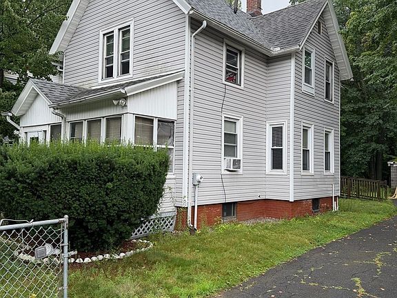 2nd image of 103 Greene St