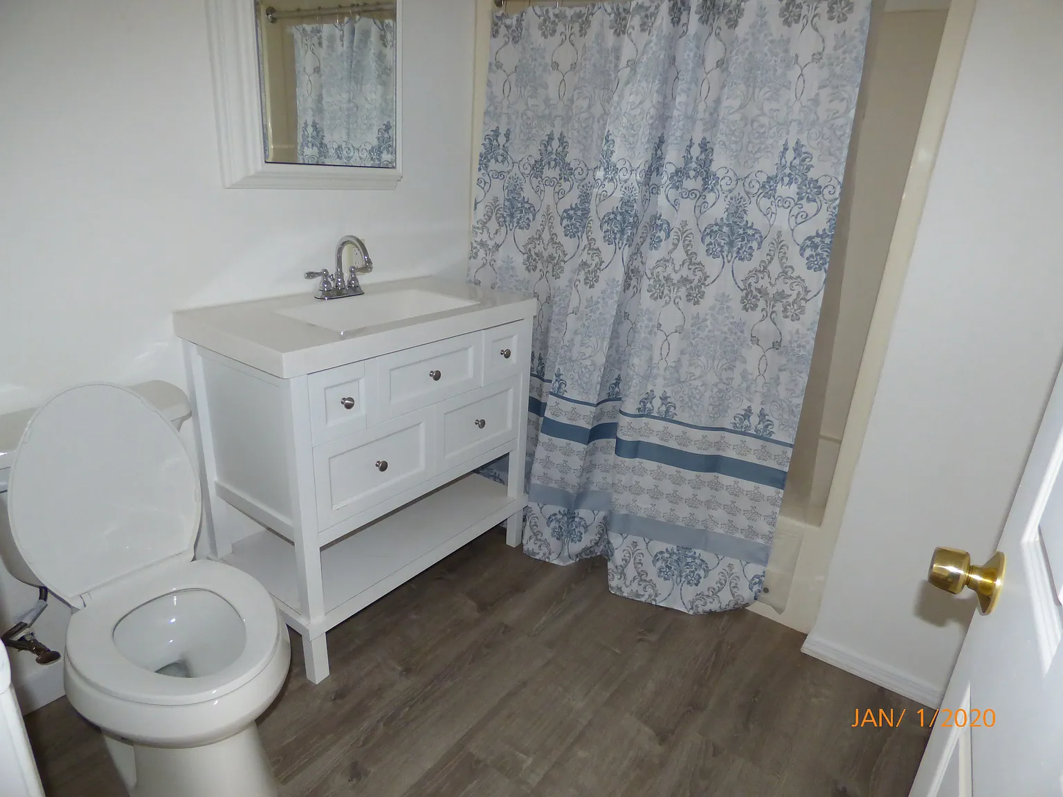 99 S Lake Ave — Photo 4