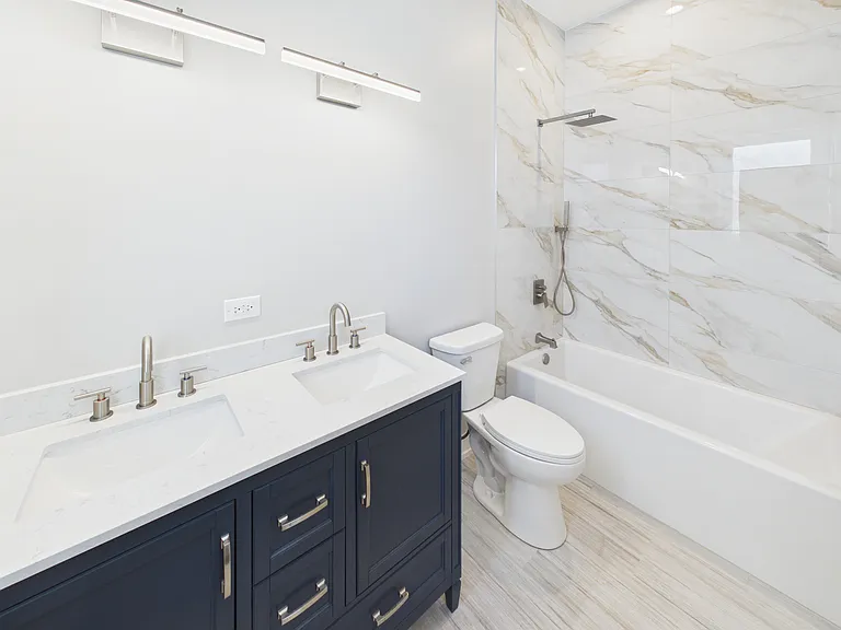 4055 S Prairie Ave #3 — Photo 27