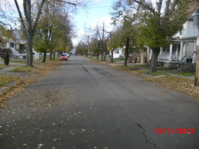 1st image of 58 Beatrice Ave