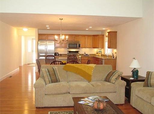4th image of 138 Angell Brook Dr