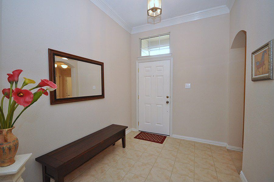 1st image of 18034 Parkwille Ln