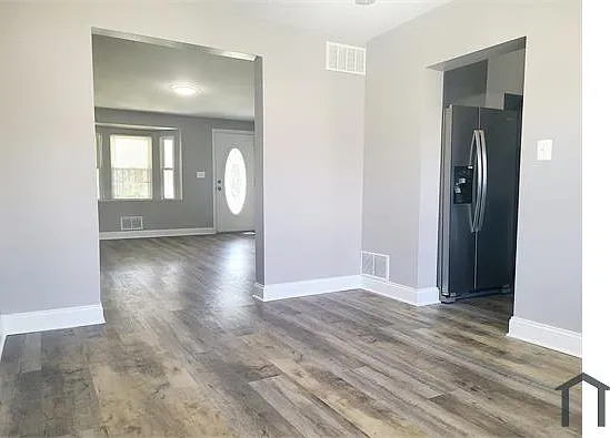 904 N Marlyn Ave — Photo 14