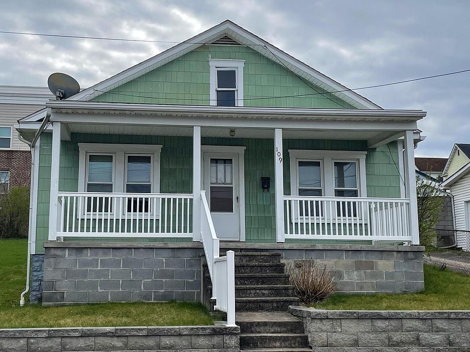 1st image of 109 Reynolds St