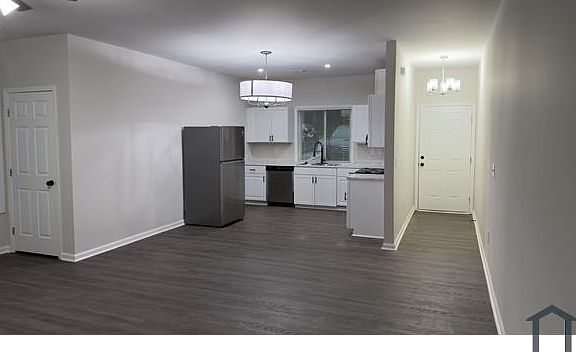 3rd image of 1847 Patterson Ct